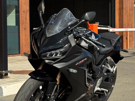 2020 Honda CBR 650R, чёрный, 955000 рублей, вид 3
