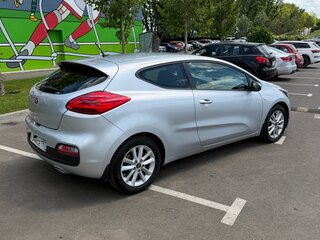 2016 Kia Ceed II Рестайлинг, серебристый, 1350000 рублей, вид 5