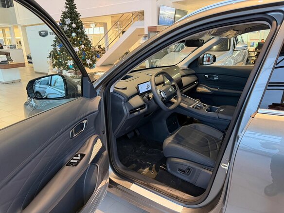 2026 Geely EX5 Гибрид EM-R, серый - вид 13