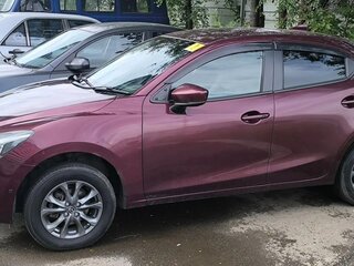 2017 Mazda Demio IV (DJ), красный, 950000 рублей, вид 3