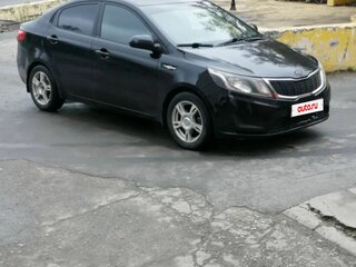 2012 Kia Rio III, чёрный, 650000 рублей, вид 1