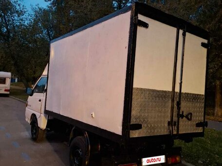 2011 Hyundai Porter, белый, 389999 рублей, вид 2