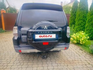2008 Mitsubishi Pajero IV, чёрный, 1370000 рублей, вид 4