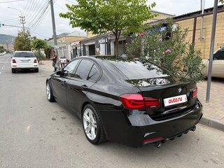 2018 BMW 3 серии 330i VI (F3x) Рестайлинг, чёрный, 1600000 рублей, вид 4