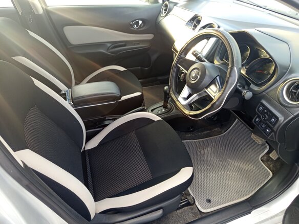 2018 Nissan Note II Рестайлинг, серый, 950000 рублей - вид 4