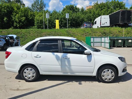2023 Lada (ВАЗ) Granta I Рестайлинг, белый, 650000 рублей, вид 4