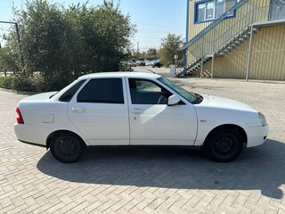 2013 Lada (ВАЗ) Priora I Рестайлинг, белый, 250000 рублей, вид 3