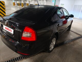 2011 Skoda Octavia II (A5) Рестайлинг, чёрный, 750000 рублей, вид 5