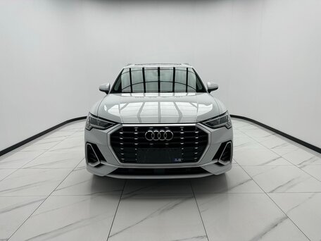 2021 Audi Q3 35 TFSI II (F3), белый, 2570000 рублей, вид 2