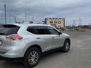 2015 Nissan X-Trail III, серебристый, 1320000 рублей, вид 3
