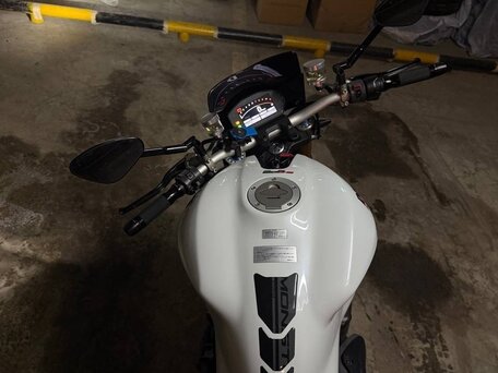 2014 Ducati Monster 1200, белый, 700000 рублей, вид 3