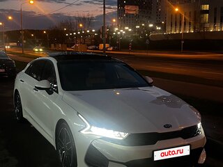 2020 Kia K5 III, белый, 2500000 рублей, вид 2