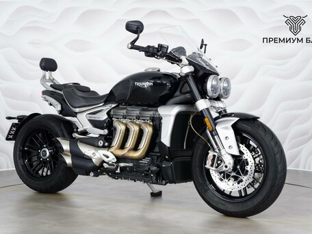 2021 Triumph Rocket 3, чёрный, 2199000 рублей, вид 5