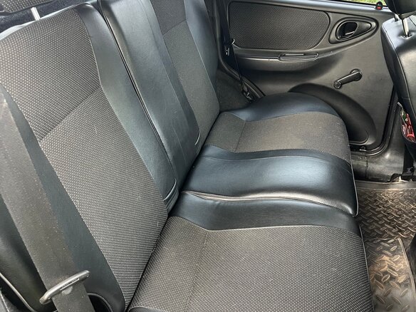 2011 Chevrolet Niva I Рестайлинг, коричневый, 360000 рублей - вид 7