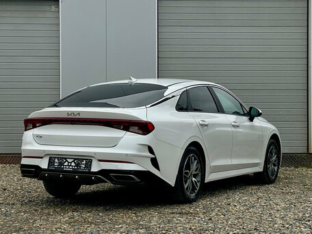 2021 Kia K5 III, белый, 2450000 рублей, вид 5