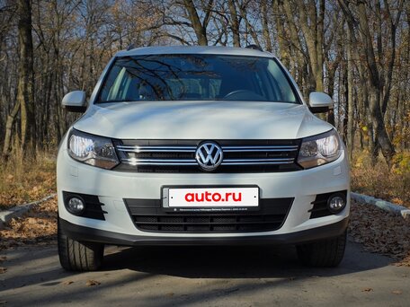2015 Volkswagen Tiguan I Рестайлинг, белый, 2250000 рублей, вид 2