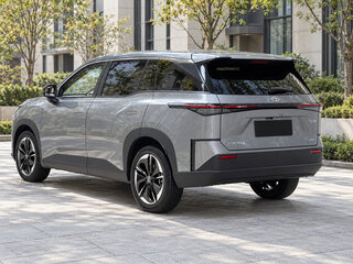 2026 Toyota bZ3X 58.3 kWh, серый, 2353000 рублей, вид 4