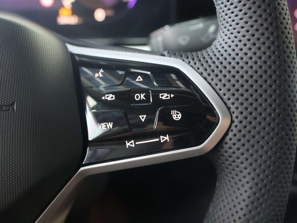 2023 Volkswagen Lamando L II, серый, 1750000 рублей - вид 12