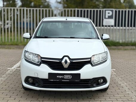 2015 Renault Logan II, белый, 534800 рублей, вид 2