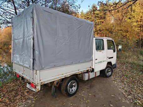 2004 Nissan Atlas, белый, 850000 рублей, вид 5