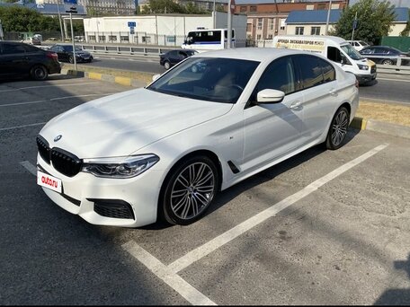 2020 BMW 5 серии 530d xDrive VII (G30/G31/G38), белый, 3920000 рублей, вид 1