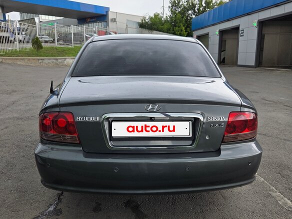 2005 Hyundai Sonata ТагАЗ IV (EF) Рестайлинг, серый, 550000 рублей - вид 6