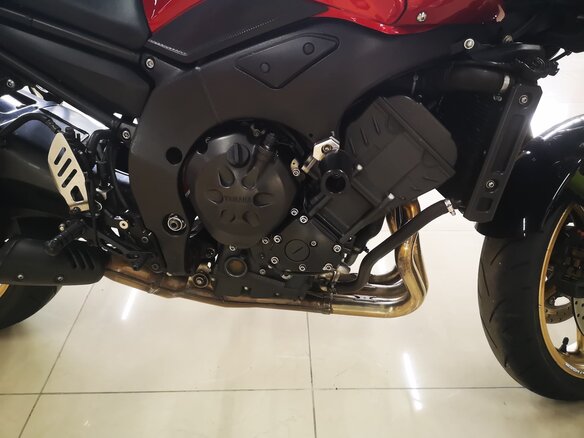 2011 Yamaha FZ8, красный, 620000 рублей - вид 6
