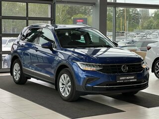 2021 Volkswagen Tiguan II Рестайлинг, синий, 3095000 рублей, вид 1