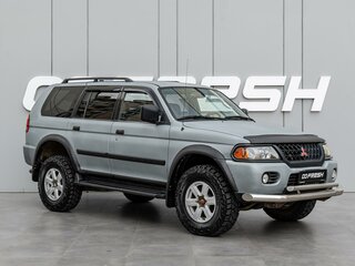 Mitsubishi Montero Sport I