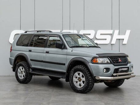 Mitsubishi Montero Sport I
