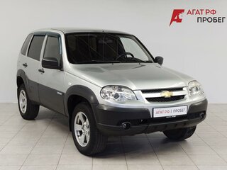 2012 Chevrolet Niva I Рестайлинг, серебристый, 469000 рублей, вид 3