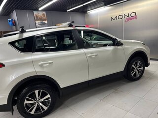 2017 Toyota RAV4 IV (XA40) Рестайлинг, белый, 3100000 рублей, вид 5