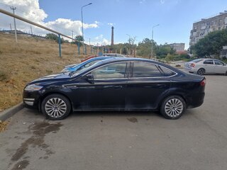 2010 Ford Mondeo IV Рестайлинг, чёрный, 700000 рублей, вид 2