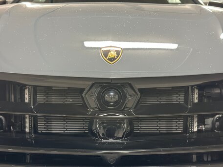 2025 Lamborghini Urus SE I Рестайлинг, серый, 36500000 рублей, вид 3