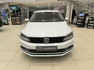 2017 Volkswagen Jetta VI Рестайлинг, белый, 1020000 рублей, вид 2