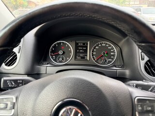 2015 Volkswagen Tiguan I Рестайлинг, белый, 1556000 рублей, вид 5