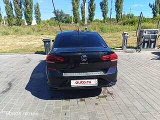2020 Volkswagen Polo VI, чёрный, 1500000 рублей, вид 4