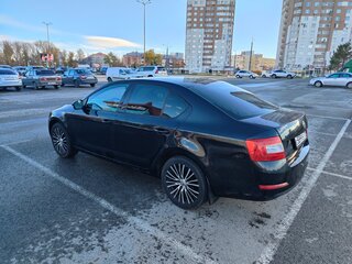 2013 Skoda Octavia III (A7), чёрный, 740000 рублей, вид 4