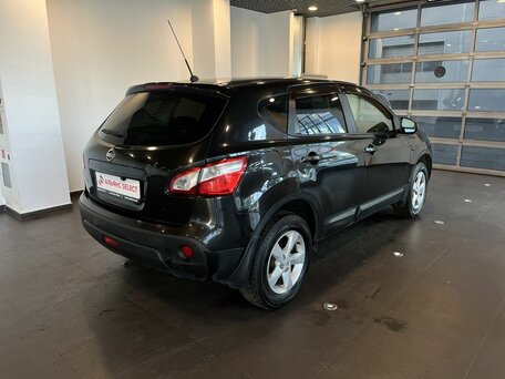 2010 Nissan Qashqai I Рестайлинг, чёрный, 790000 рублей, вид 3