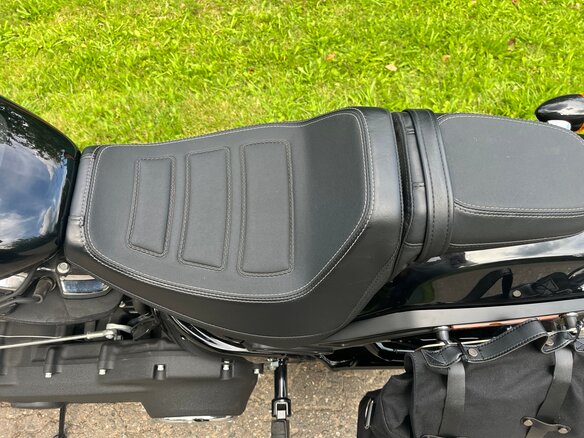 2020 Harley-Davidson Fat Bob, чёрный, 1950000 рублей - вид 10