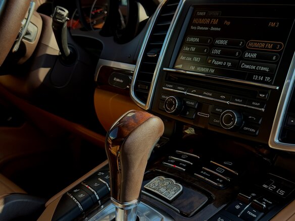 2015 Porsche Cayenne Diesel II Рестайлинг (958), синий, 4100000 рублей - вид 4