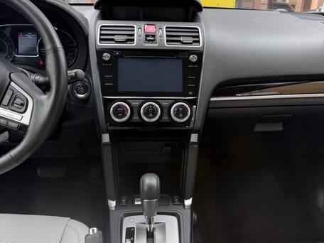 2018 Subaru Forester IV Рестайлинг 2, серый, 2300000 рублей, вид 5