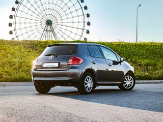 2007 Toyota Auris I, серый, 580000 рублей, вид 2
