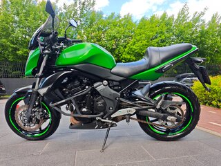 2010 Kawasaki ER-6N, зелёный, 340000 рублей, вид 3