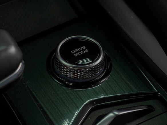 2023 Geely Monjaro I, зелёный, 3539000 рублей - вид 17
