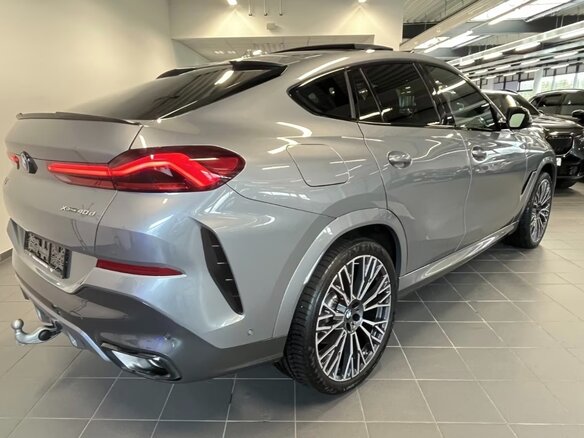 2025 BMW X6 40d III (G06) Рестайлинг, серый, 12500000 рублей - вид 2