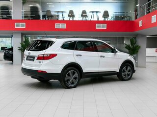 2014 Hyundai Santa Fe Grand III, белый, 1950000 рублей, вид 2