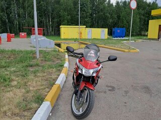 2011 Honda CBR 250R, красный, 315000 рублей, вид 4