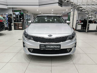 2017 Kia Optima IV, серебристый, 1680000 рублей, вид 2