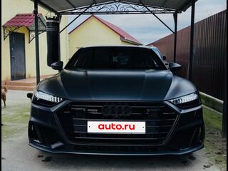 2020 Audi A7 55 TFSI II (4K), серый, 4990000 рублей, вид 3